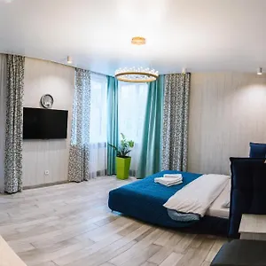 https://royal-tower-luxurious-smart-residence-kiev-02000-2.hotels-of-kiev.com